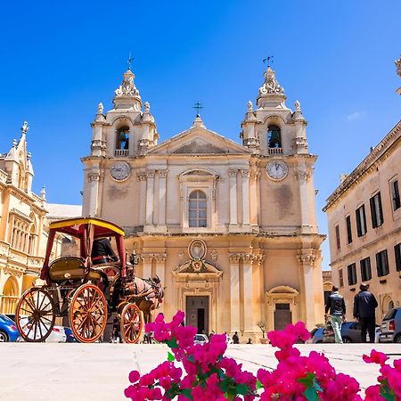 Sliema'S Seaside Charmer Экстерьер фото
