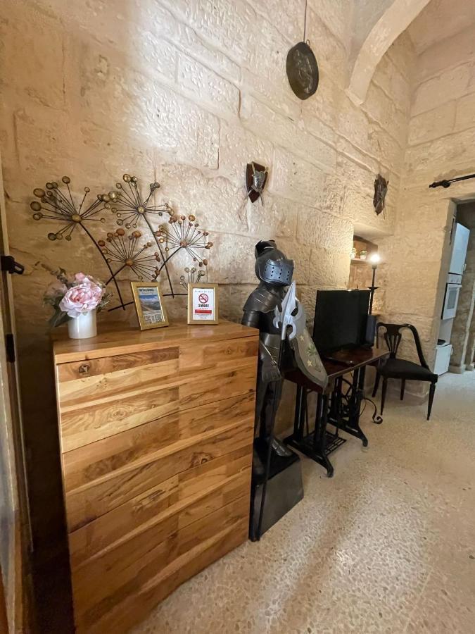 Sliema'S Seaside Charmer Экстерьер фото